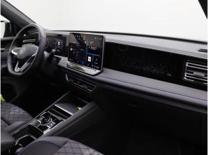 Volkswagen Tiguan R-Line 1.5eTSI DSG / Navi, ParkAssi, LED+