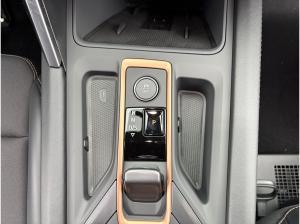 Cupra Formentor 1.5 TSI e-Hybrid 204PS Sennheiser 18 Zoll