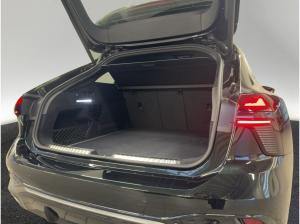 Audi A6 Avant TDI quattro S tronic