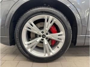 Audi Q8 SUV TFSI e quattro tiptronic