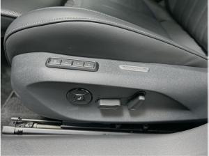 Volkswagen Passat Variant 2.0 TDI DSG R-line CarPlay Black