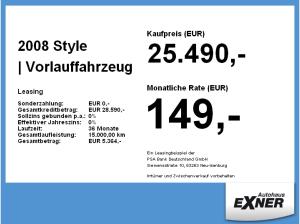 Peugeot 2008 Style | Vorlauffahrzeug | Privat