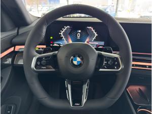 BMW 540 540d xDrive Tour. M-Sport-Pro AHK/AutoBahnAssi
