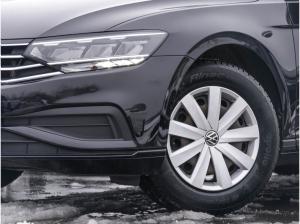 Volkswagen Passat Variant SHZ Navi AHK ACC