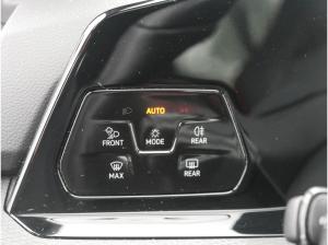 Volkswagen Golf GTI 2.0 TSI DSG Pano Kamera Navi LED