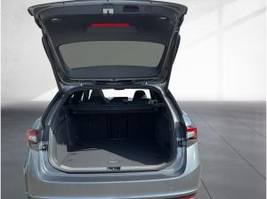 Skoda Superb Combi SPORTLINE 2.0 TSI DSG 4x4 *PANO CANTON STANDHEIZ AHZV*