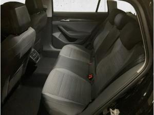 Skoda Superb Combi  Selection 2.0 TDI NAVI AHK ACC LED
