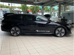 Skoda Superb Combi Sportline 2,0 TDI 7-Gang-DSG 4x4