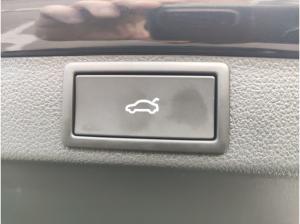 Skoda Octavia Combi Sportline 2.0 TDI DSG NAVI LED ACC