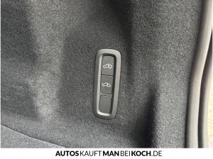 Volvo XC60 Black Edition T8 AWD Plug-in Hybrid Ultra B&W Luft etc.