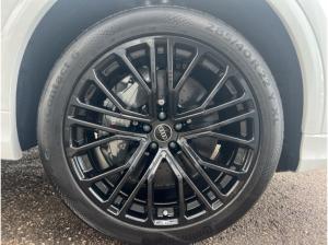 Audi SQ8 4.0 quattro SUV TFSI 373 kW tiptronic