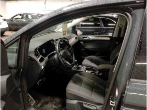 Volkswagen Touran Move 1.5 TSI DSG / 7-Sitze, IQ.Drive, AHK