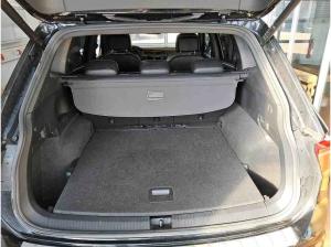 Volkswagen Tiguan Allspace R-Line 2.0TDI 4M DSG / Pano, AHK