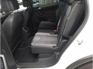 Volkswagen Tiguan Allspace 2.0 TDI DSG R-LINE / 7-SITZER AHK STANDHEIZUNG 4-MOTION