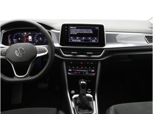 Volkswagen T-Roc Style 1.5TSI DSG / IQ.Drive, AHK, LED, RFK