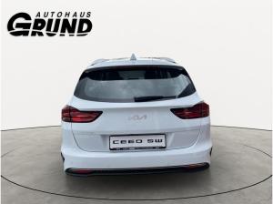Kia Ceed SW 1.5T DCT7 VISION | KOMFORT+ | NAVI | SHZ |