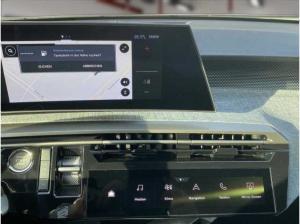 Peugeot 3008 GT Exclusive +AHK+Schiebdach+Focal+Massage