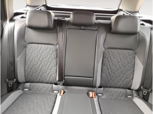 Volkswagen Golf VIII Variant 1.5 eTSI Goal AHK 360 ACC LED