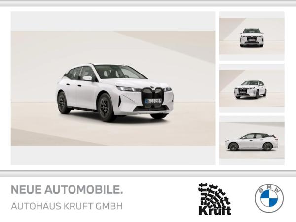 BMW ix iX xDrive45 1 x VERFÜGBAR 0,99% ZINS+20 LM+NAVI+KAMERA+SI.HEIZUNG+LED