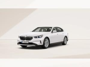 BMW i5 eDrive40 1 x VERFÜGBAR 19 LM+NAVI+KAMERA+SI.HEIZUNG