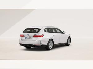 BMW i5 eDrive40 1 x VERFÜGBAR 19 LM+NAVI+KAMERA+SI.HEIZUNG