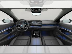 BMW i5 eDrive40 1 x VERFÜGBAR 19 LM+NAVI+KAMERA+SI.HEIZUNG