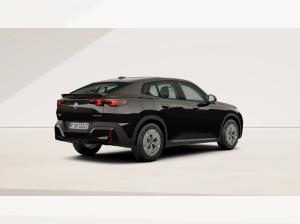 BMW iX2 eDrive20 1 x VERFÜGBAR 18 LM+NAVI+KAMERA+SI.HEIZUNG+LED