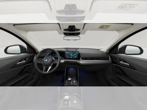 BMW iX2 eDrive20 1 x VERFÜGBAR 18 LM+NAVI+KAMERA+SI.HEIZUNG+LED