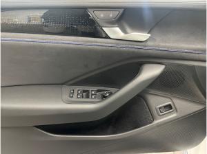 Volkswagen Passat Variant 2.0TSI 4M R-Line Navi Leder STHZG