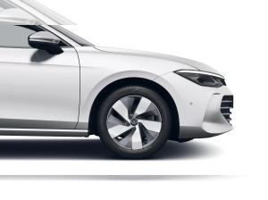 Volkswagen Passat Variant 1.5 eTSI DSG Business DAB+ IQDrive Navi LightAssist FrontAssist TravelAssist AHK