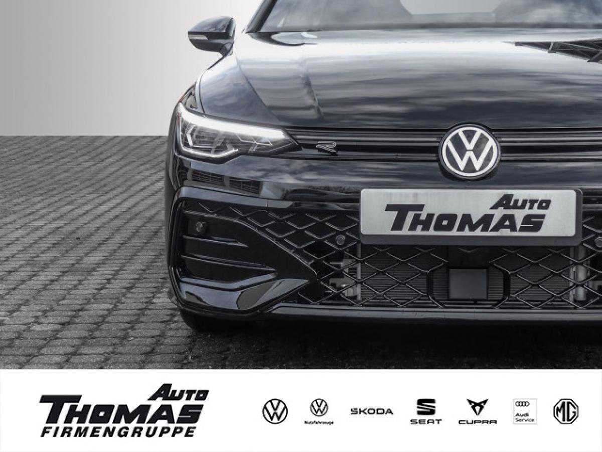 Volkswagen Golf 1.5 eTSI R-Line DSG AHK