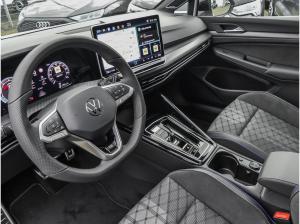 Volkswagen Golf 1.5 eTSI R-Line DSG AHK Pano