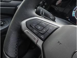 Volkswagen Golf 1.5 eTSI R-Line DSG AHK