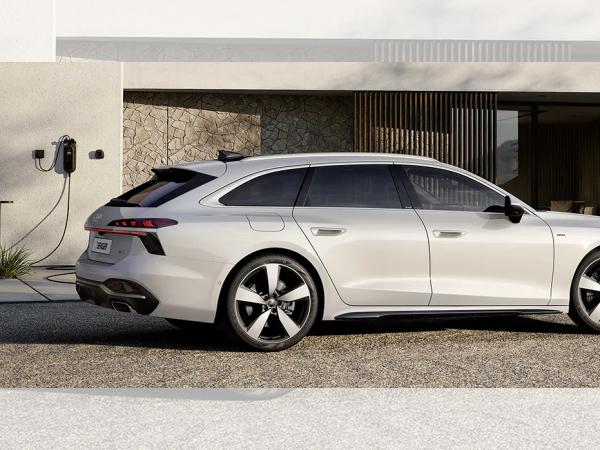 Audi A6 e-hybrid **BESTELLAKTION gewerblich**quattro 220 kW S tronic Avant