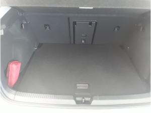 Volkswagen Golf VIII FL - Goal - PANO Kamera ACC LED