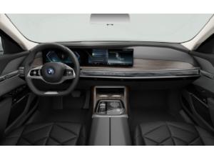 BMW i7 eDrive50