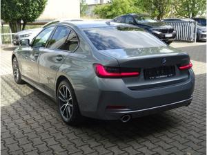 BMW 330 e Limousine ab Lager! 0,5% Versteuerung!