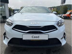 Kia Ceed 1.5 T-GDI DCT Vision KOMF+ +SHZ