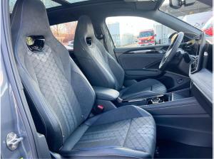 Volkswagen Tiguan R-Line 1.5 l eTSI OPF DSG