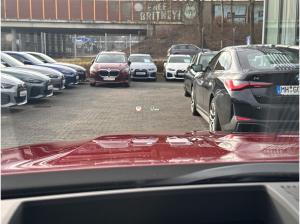 BMW i5 eDrive40 Touring M Sport //HeadUp Pano Komfortsitze B&W