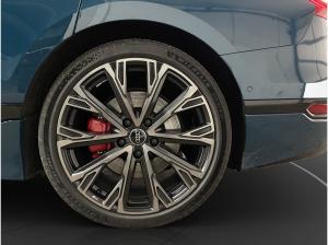 Audi A6 e-tron A6 Avant e-tron qu. edition one blue AHK Pano LM 21" B&O