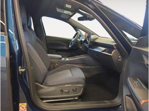 Cupra Born Edition Dynamic Top View HUD Ganzjahresreifen Kamera