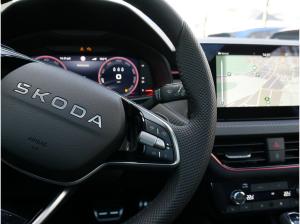 Skoda Kamiq 1.5 TSI Monte Carlo PANO MATRIX-LED AHK *811*