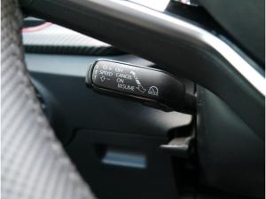 Skoda Kamiq 1.5 TSI Monte Carlo PANO MATRIX-LED AHK *811*