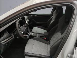 Skoda Octavia Combi Sportline 2.0 TDI DSG AHK ACC NAVI