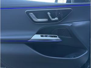Mercedes-Benz E 200 d Avantgarde Digital Light Panorama Memory