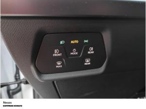 Seat Leon Sportstourer eTSI DSG NAVI SITZHEIZUNG EINPARKHILFE LED