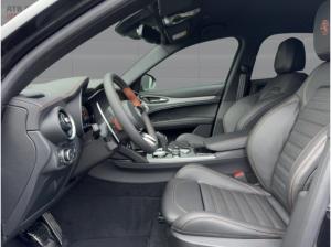 Alfa Romeo Stelvio Intensa 2,2l Diesel AHK Winter RFK