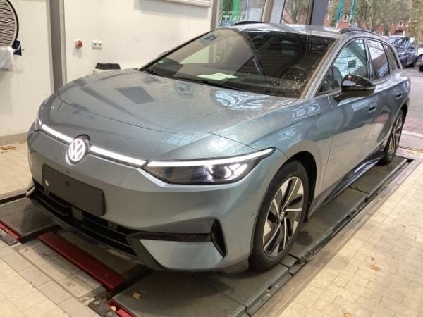 Volkswagen ID.7 Pro S Tourer LED AHK Navi Easy Open DCC