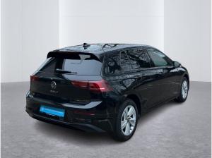 Volkswagen Golf VIII 2.0 TDI Life DSG LED Kamera Lenkradhzg